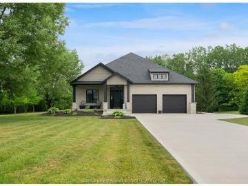 21267 Adams Crescent, Mckay'S Corners, ON, N7M 5J3 house for sale | Listing ID 26013 | Royal LePage