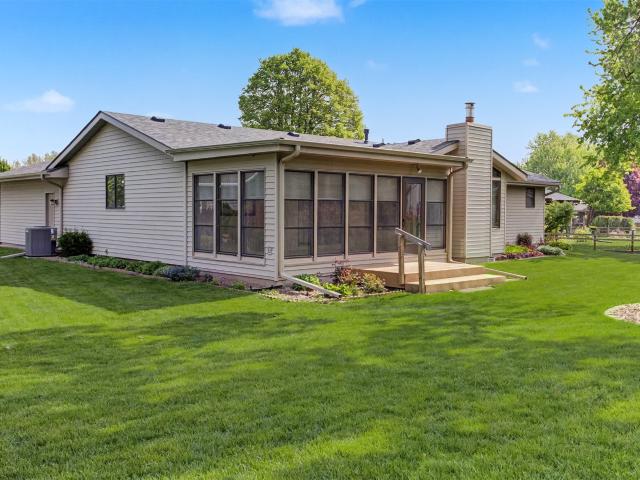 2126 Buchanan Drive