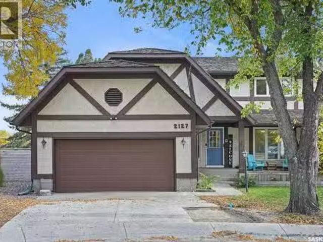 2127 Cunning Crescent E, Regina, SK, S4V 0M7 house for sale.