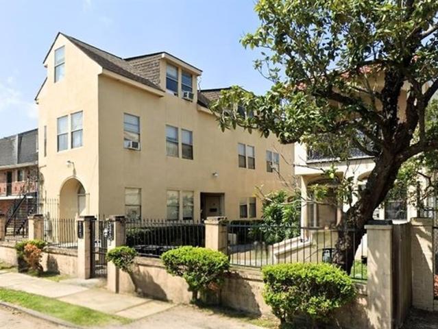 2127 Carondelet St, New Orleans, LA 70130