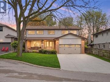 House for sale in Halton - Fireplace