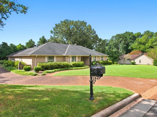 2128 Hickory Hills Rd