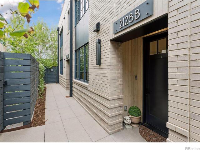 2128 Pearl Street # B