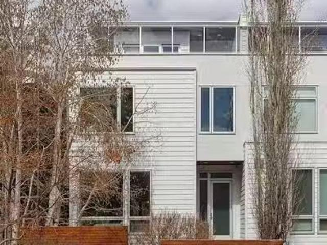 2128 27 Avenue Sw, Calgary, AB, T2T 1H7 house for sale List.