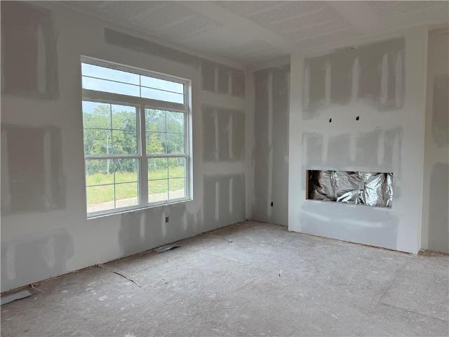 2129 Deerfield Terrace