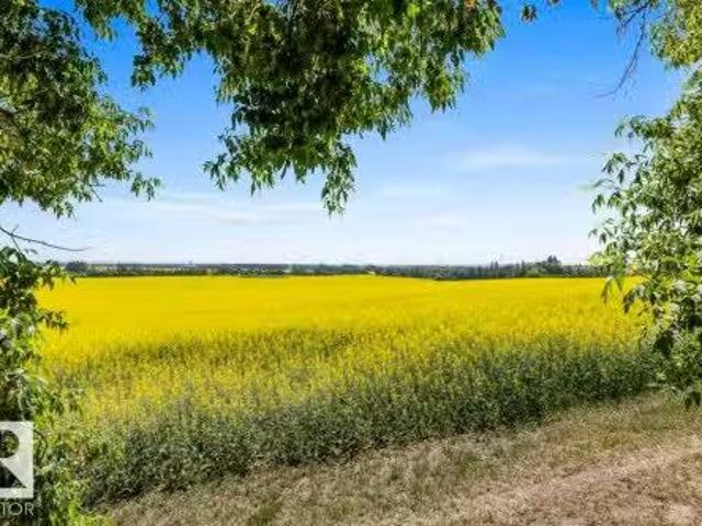 21203 18 Street, Edmonton, AB, T5Y 6B7 vacant land for sale.