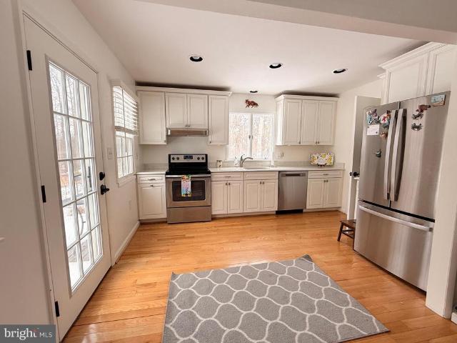 2120 Blue Mount Road