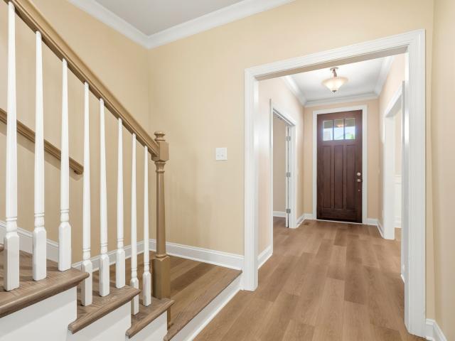 2120 Chaucer Park Ln