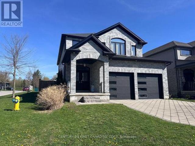 2120 Gough Avenue, London North C, ON, N0X 0H3 house for lease | Listing ID X13585 | Royal LePage