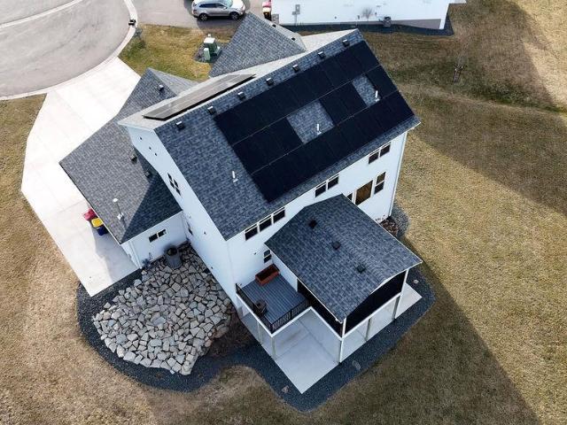 2120 Violet Lane