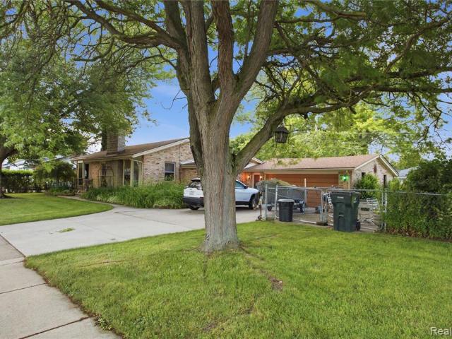 21211 Ardmore Park Drive