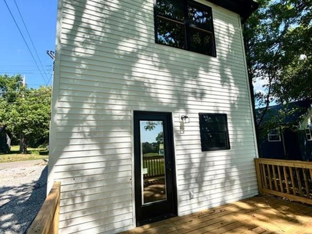 2121 Butler Rd