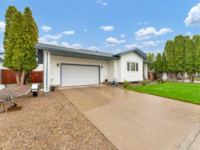 2121 Hull Way Ne, Medicine Hat, AB, T1C 1R9 house for sale | Listing ID A2341 | Royal LePage