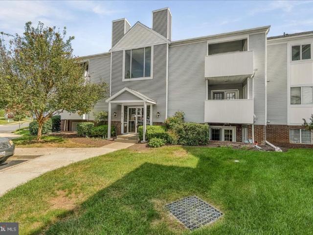 2121 Wainwright Court # 1B
