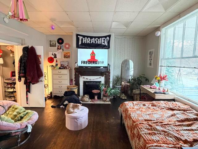 2122 Bonnycastle Ave