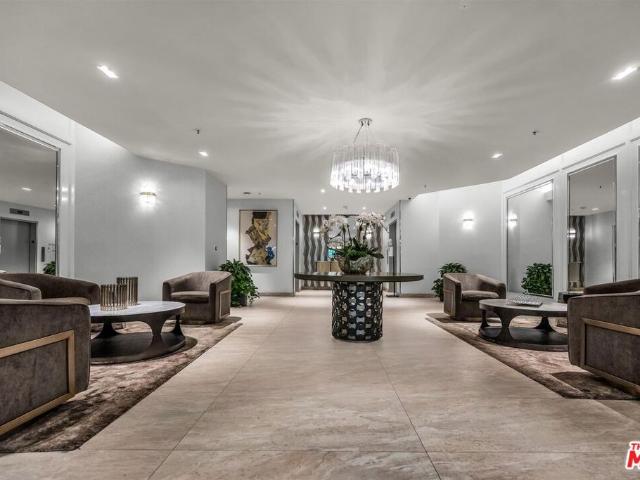 2122 Century Park Lane 402
