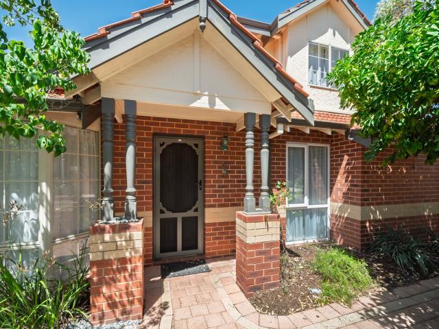 2/122 Edinboro Street, Mount Hawthorn, WA 6016 Townhouse for Rent Ray White Inner North