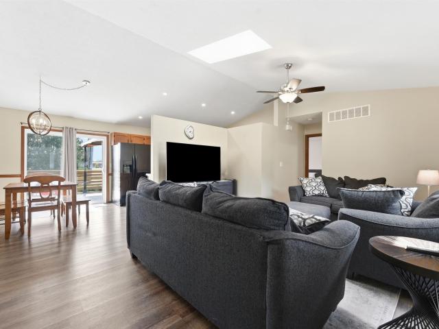 2122 Sally Street