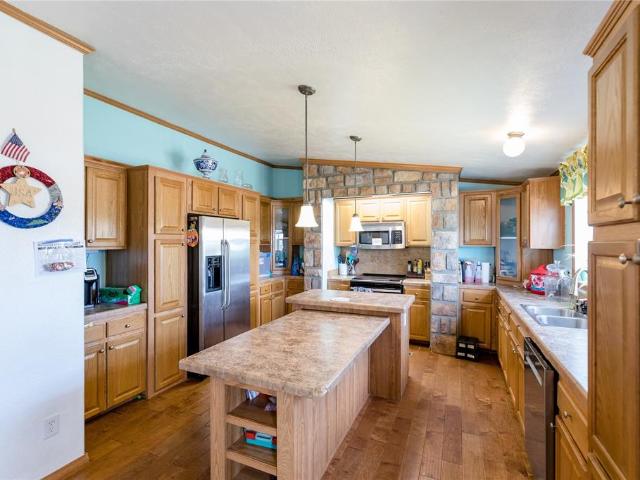 21238 Highway 73