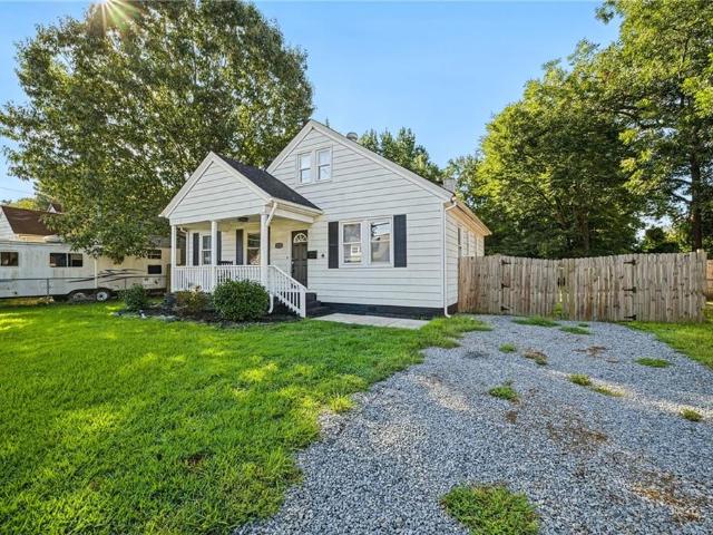2123 Greenwood DR