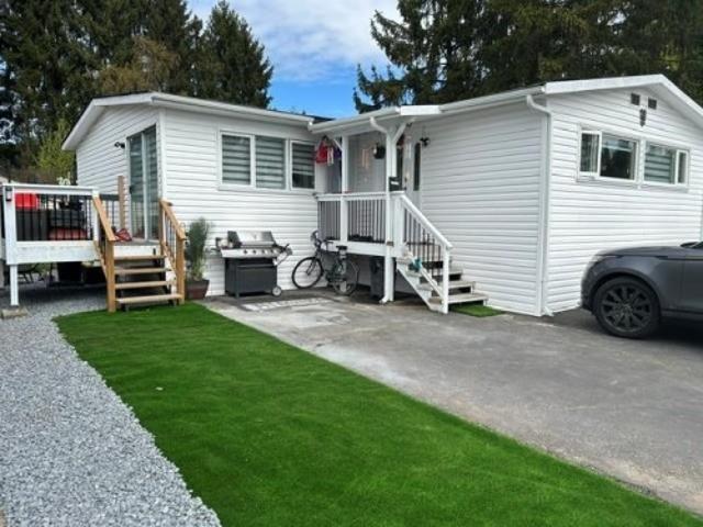 212 201 Cayer Street, Coquitlam, BC, V3K 5A9 house for sale | Listing ID R3164 | Royal LePage