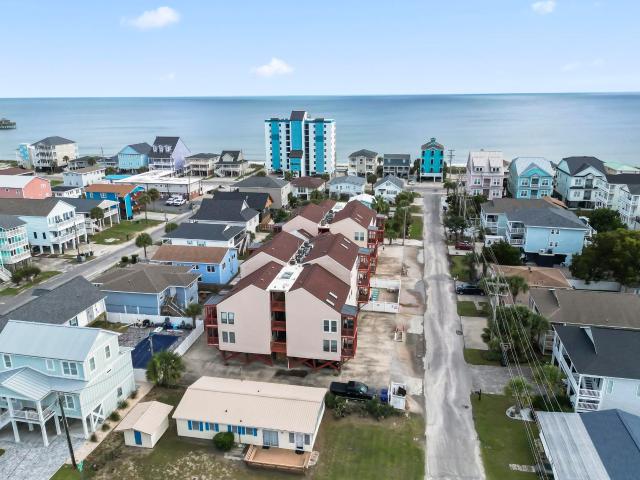 212 29th Ave. N 206