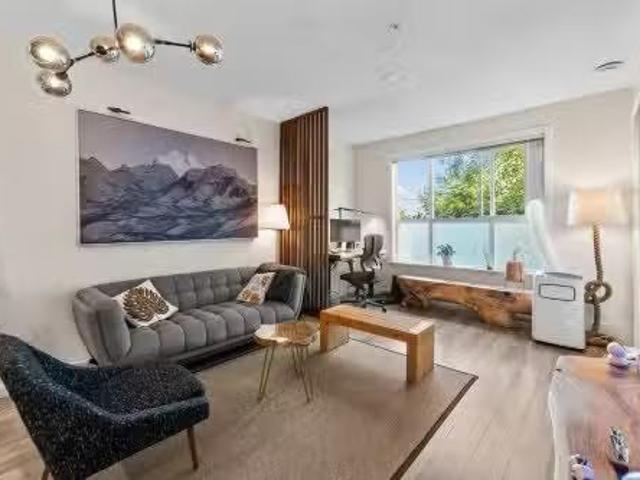 212 5788 Sidley Street, Burnaby, BC, V5J 0E4 Single Family P.