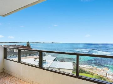 21/2 6 Arthur Avenue, Cronulla