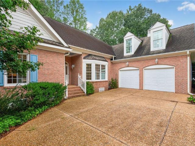 212 Castlerock