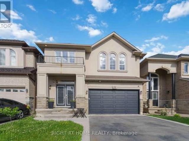 212 Chartwell Circle, Hamilton, ON, L9A 0B6 house for sale | Listing ID X13597 | Royal LePage