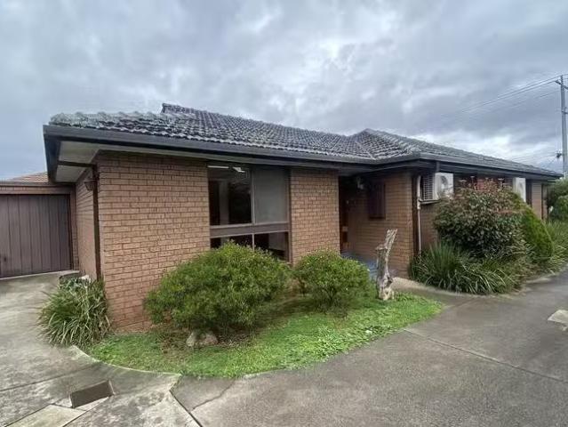 2/12 Best Street, Reservoir, VIC 3073