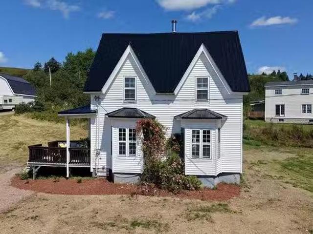212 Brook Road, Port Greville, NS, B0M 1T0 house for sale L.