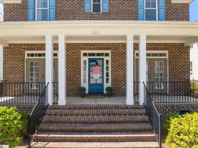 212 Grandmont Court