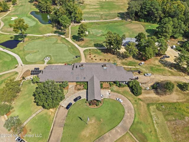 212 Deerfield Club Drive