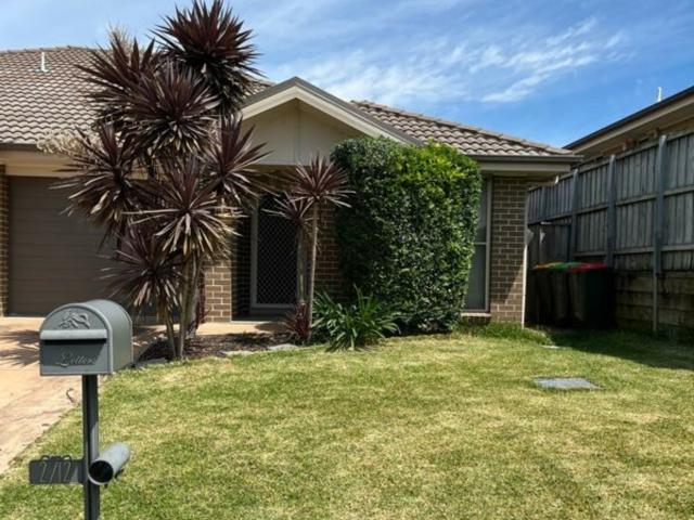 2/12 Dunnart Street, Aberglasslyn NSW