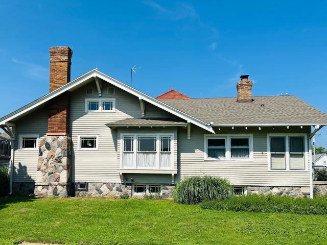 212 E Main St, Kewanna, IN 46939 | MLS #202607