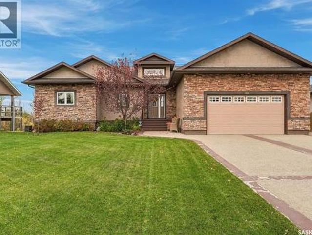 212 Edgewood Drive, Buena Vista, SK, S2V 1C3 house for sale | Listing ID SK050902 | Royal LePage