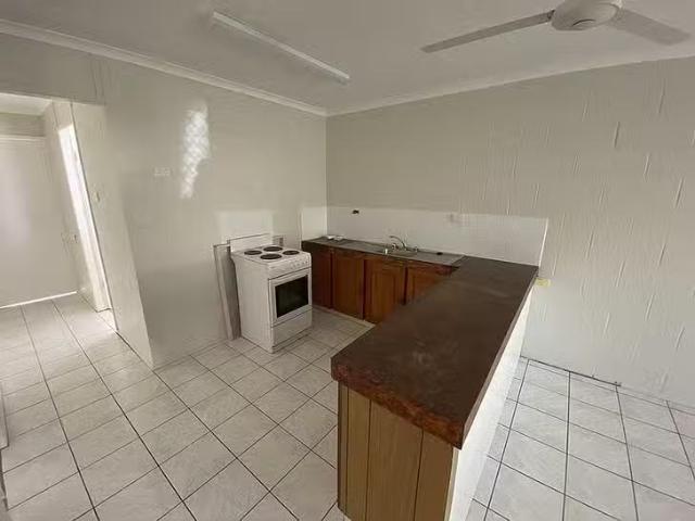 2/12 Ellena Street, Maryborough, QLD 4650