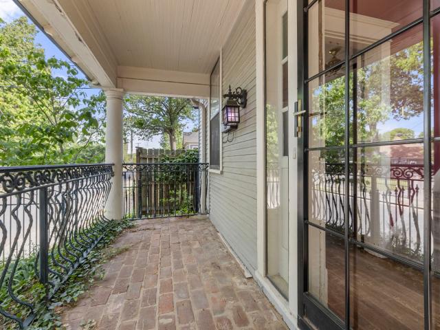 212 florence ave