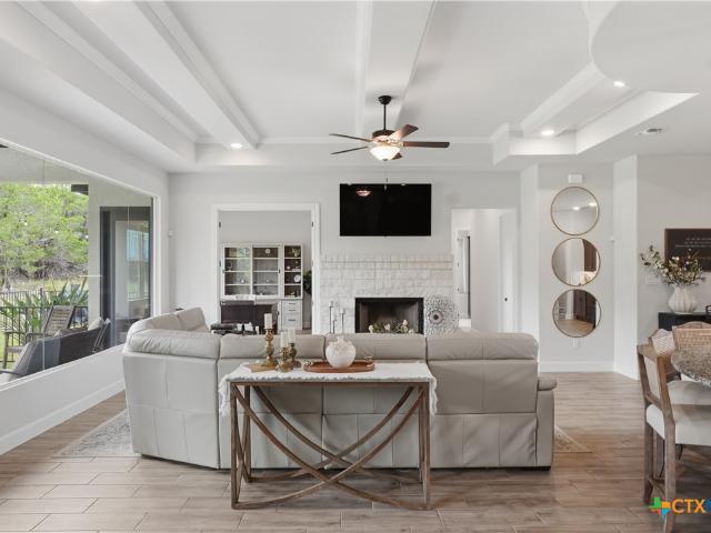 212 High Point Circle