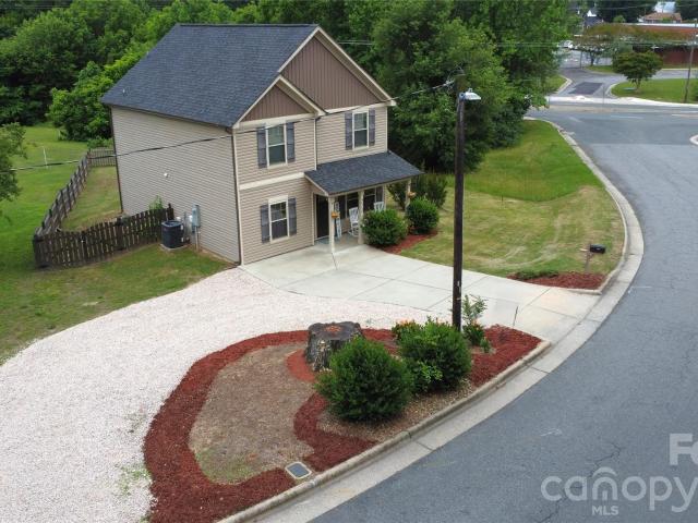 212 Old Centergrove Road