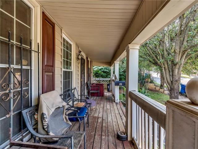 212 Little Street SE