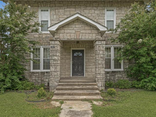 212 Main Street
