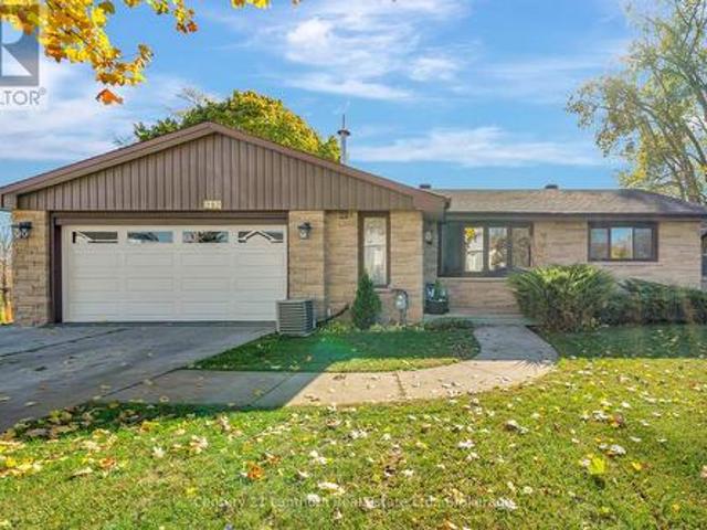 212 Main Street, Deseronto. Town, ON, K0K 1X0 house for sale | Listing ID X13430 | Royal LePage