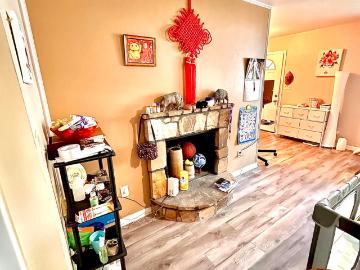 212 N 19th Avenue