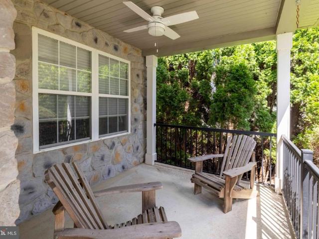 212 Somerset Circle