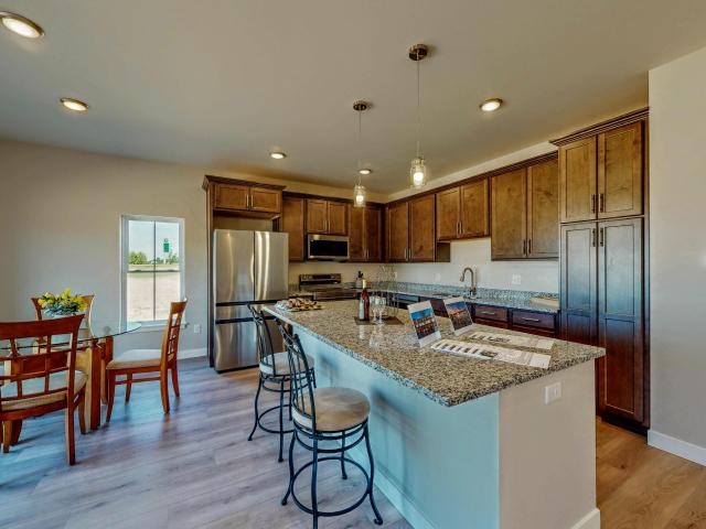212 Settlers Dr