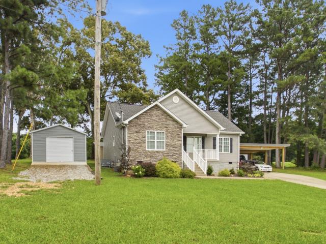 212 Pine Hill Dr