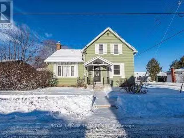 212 Prince Street W, Renfrew, ON, K7V 2V7 house for sale Li.