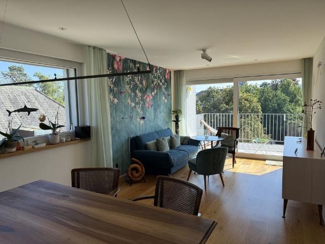 21/2 ROOM APARTMENT IN ZURICH DISTRICT 8 RIESBACH, FURNISHED, TEMPORARY